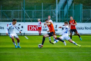 Ružomberku vlani v pohárovom 1/16-finále podľahli 0:3. Zdroj: FCL Devínska Nová Ves