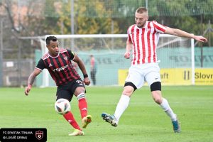 Tomáš Vantruba (vpravo) v akcii. Zdroj: FC Spartak Trnava / Lukáš Grinaj